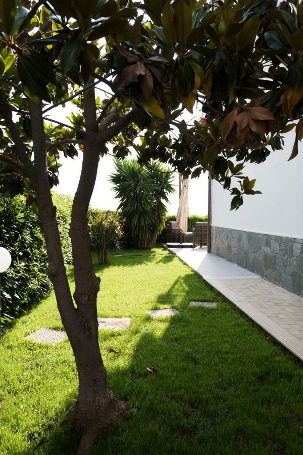 L'Oasi Di Giorgia Bed and Breakfast Cittadella del Capo Eksteriør billede
